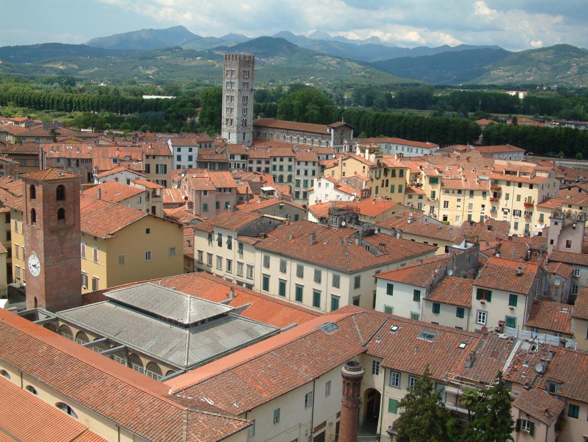 Apartment Anfiteatro Lucca Dış mekan fotoğraf